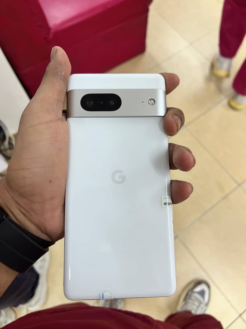 Google Pixel 7 5