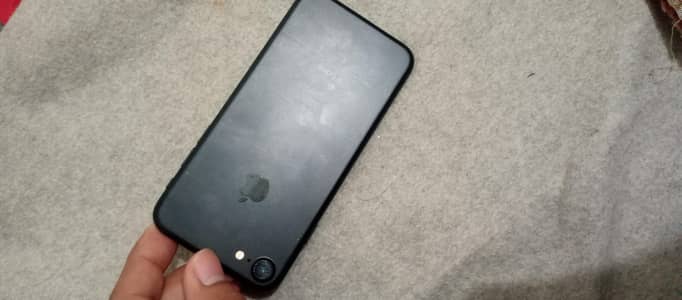 iPhone 7 128GB - 100% Genuine Sealed - Original Panel & Battery