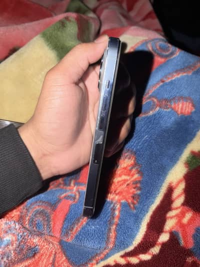 13 Pro Factory Unlock