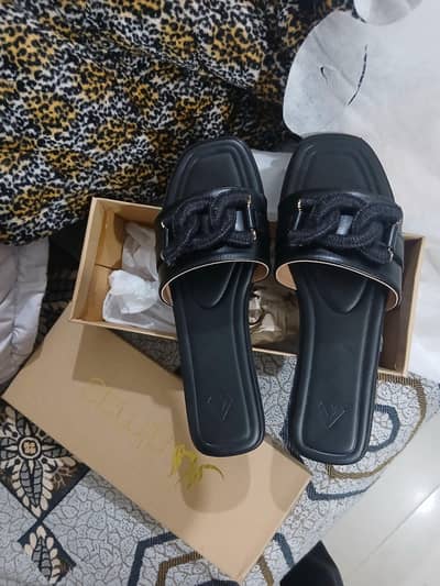 almas brand new shoes 39 size available