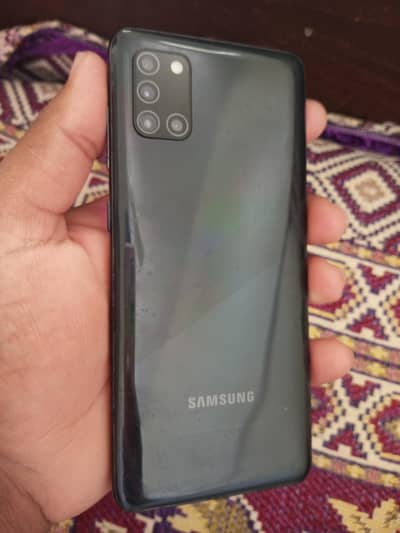 Samsung A31
