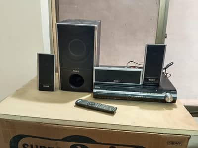 cable lead Sath nahi hain or ok condition me hay