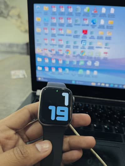 Apple Watch Series 5 Good Condition 44mm