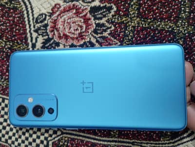 OnePlus 9