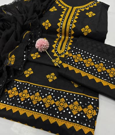 Stuff: Best Quality cotton lawn