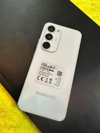 tecno spark40 pro plus.   16/256