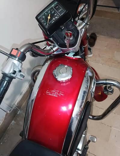 Honda bike CD 200 CC. Road Master