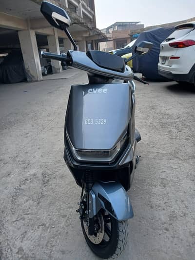 evee 2025 model fresh scooty 1000 wattas