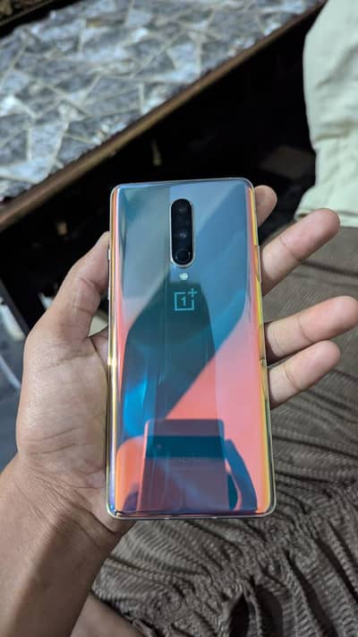OnePlus 8 for sale in excellent 10/10 condition