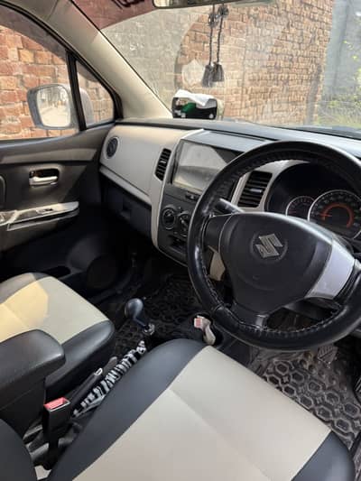 Wagon r vxl 2015 model