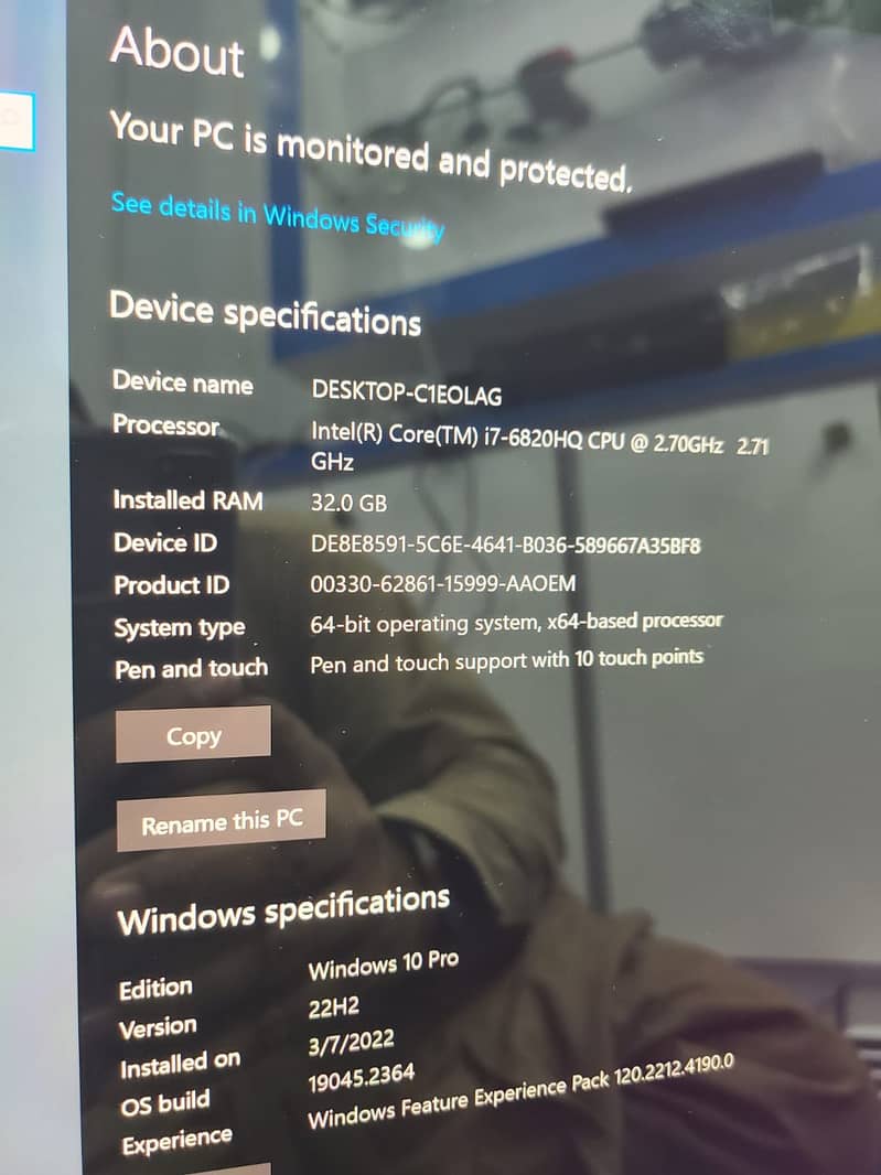 Microsoft Surface Studio screen size 28” 10