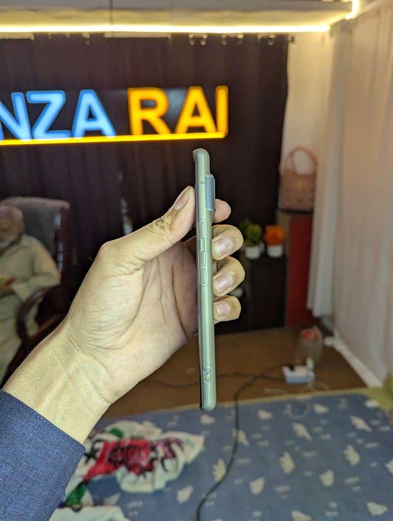 Google pixel 6 Pro 4