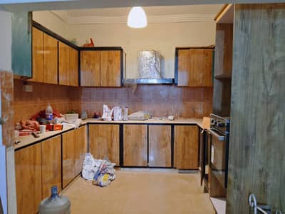 Gulistan E juahar block 16 shumail hevean 3bed rooms flat For Rent