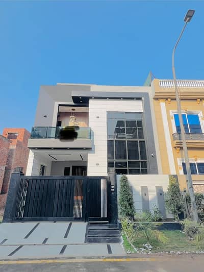 5 Marla Brand New House For Sale Direct Meeting With Owner In Parkview City Lahore