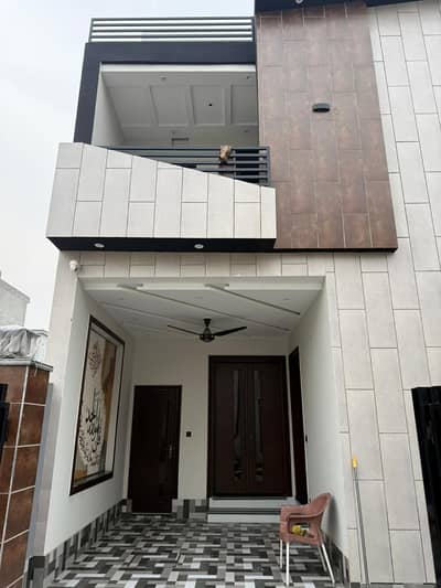 5 Marla Brand New House For Sale Direct Meeting With Owner In Parkview City Lahore