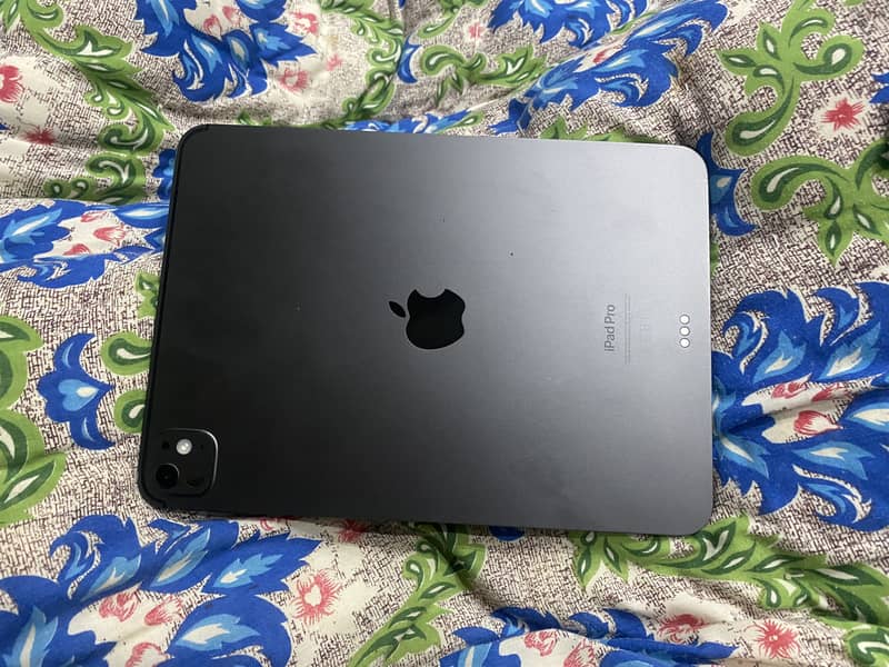 Ipad M4 5