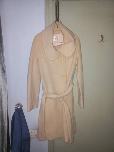 Luxury long white coat for Females