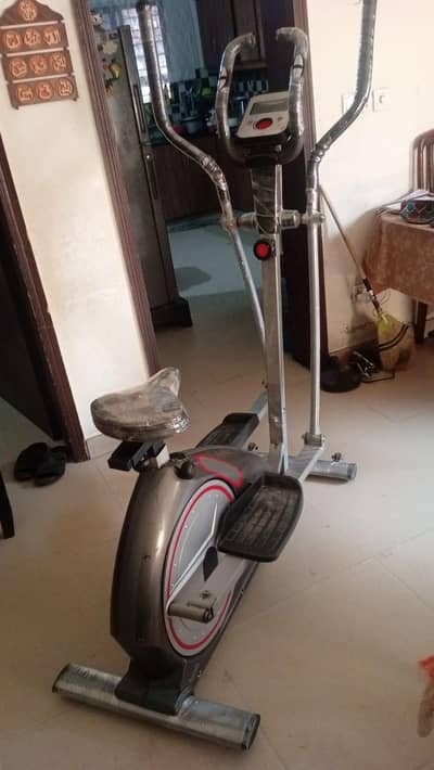 Elliptical Air bike Exercise Machine Gym Fitness Cycle Machine