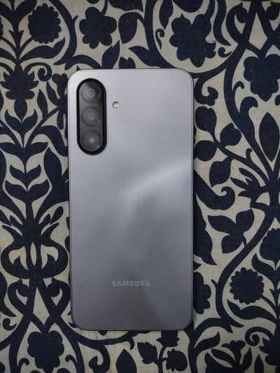 Samsung a17 sale urgent