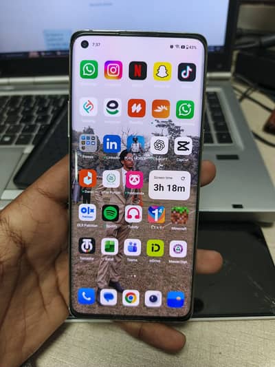 oneplus 8t 8/128gb ( 90fps PUBG gaming device )