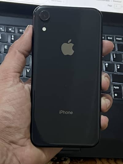 iPhone XR 64gb Non PTA JV (2 Month Sim time)
