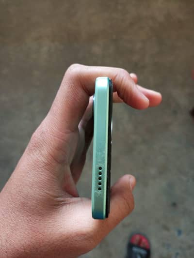 Vivo y03 4+4 ram 128 storage urgent sell