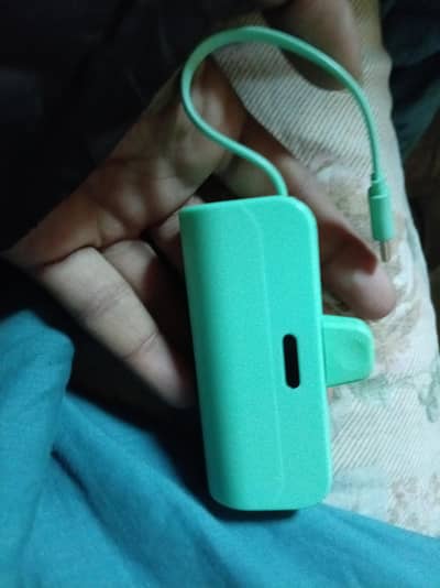 power bank type c and iPhone