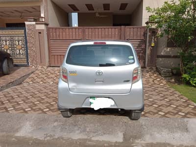 toyotapixis 2013 up for sale