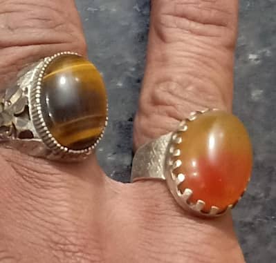 original stones hain urgent sale Munasib price