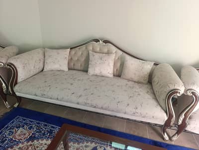7  seater sofa extra large size in excellent condition 3+2+1+1