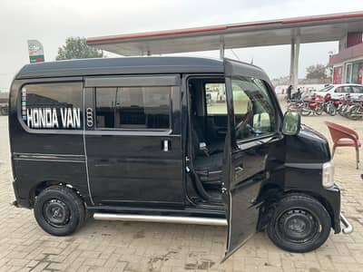 VAMOS HOBIO HONDA model  12/17