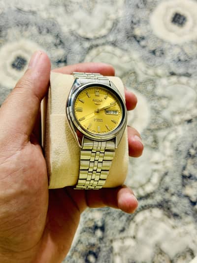 Seiko 5 Lush Condition available