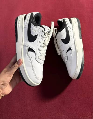 Nike sneakers or Jordans