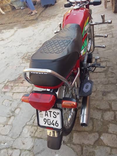 bilkul saf hai achi condition mai 1lakh 12hzr demand