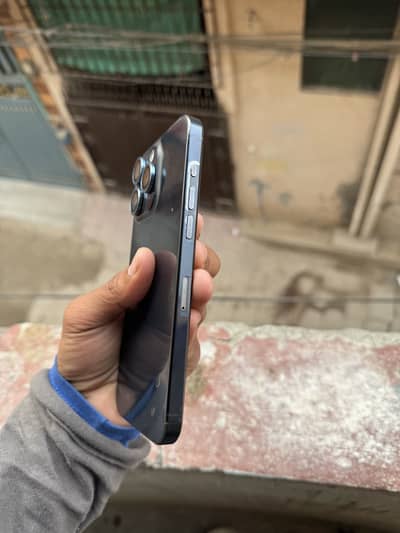 Iphone 15 pro max (Non pta)