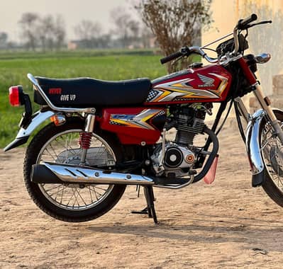 2025 modil Hy 24 k 12 mahne me nekli hy cal number 03027053775