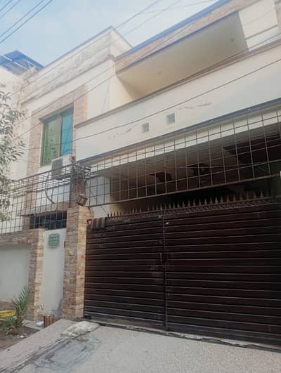 MadinaTown y block 5 Marla duble story house for rent