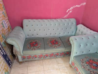 5 Seater Premium Sofa Set New Condition