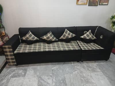 new  candeshan ha  itna uz ni huya ap aya ka dakha gya to pta chl gya