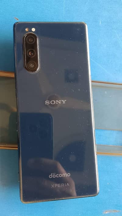 Sony Xperia 5