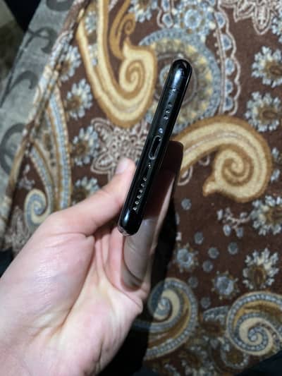 Iphone 11 pro 64 gb pta approved