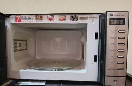 Microwave Oven & Grill 10/10 Condition urgent sale