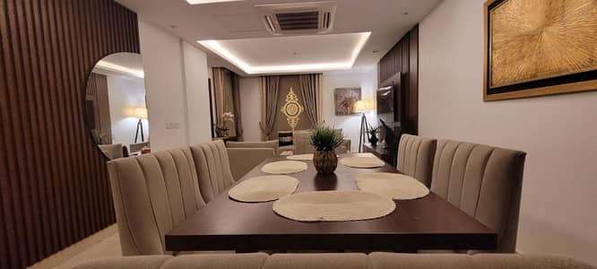 Swish Studio Apartment Gold Crest DHA Ph4 on per day rent