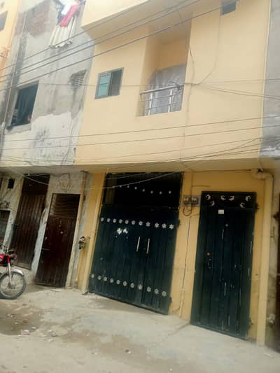 1.5 marla triple story house for sale