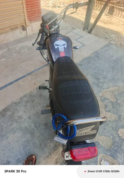 motorcycle sales in Karachi