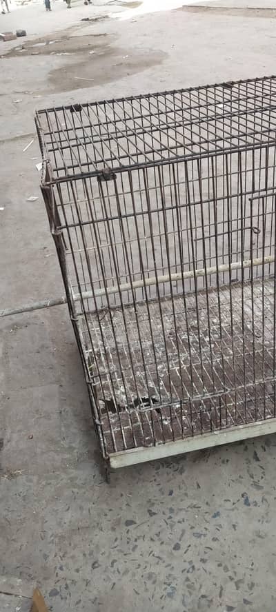 2 Cages and 3 Breader Box