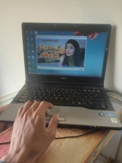 Laptop  Model  Fujitsu