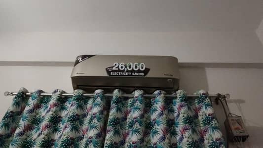 Dawlance Inspire Plus 1.5 Ton Heat & Cool *urgent sale*