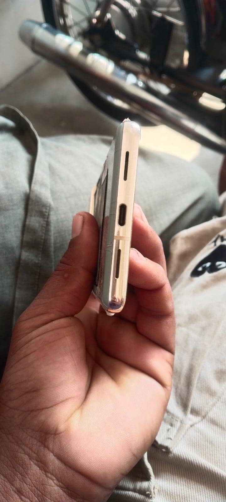 Google pixel 7 pro 4