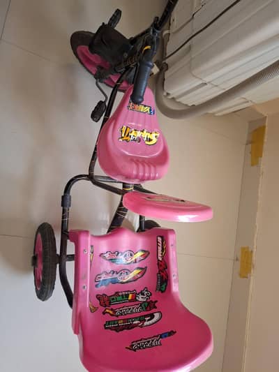 Two cycles pink and blue for kids